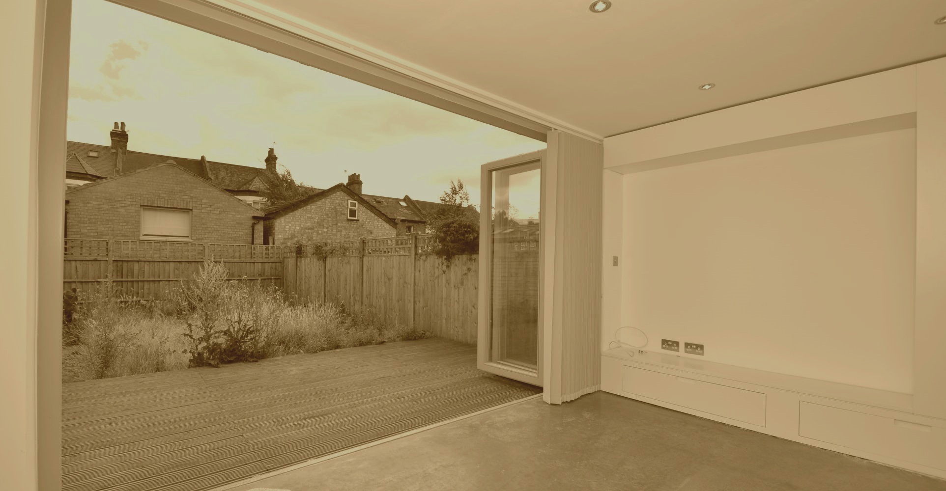 Slider, Glaziers in Ewell, Stoneleigh, KT17